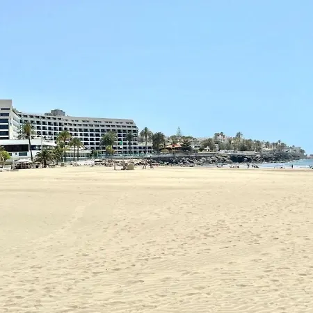 Апартаменты One Bedroom With Breakfast And Free Wifi In *